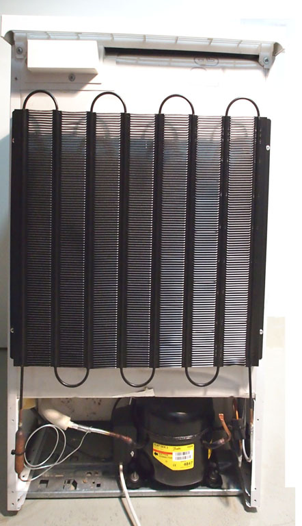 condensador-frigorifico-por-detras