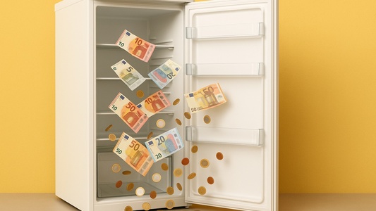 Gestos para ahorrar luz con el frigorífico